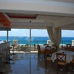 Aloha Agios Gordios (Corfu)