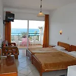 Aloha Hotel