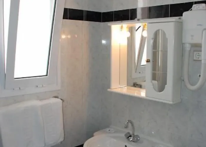 Otel Aloha 3*