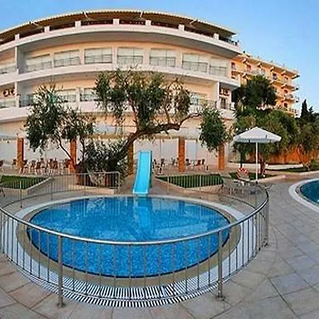 Hotel Aloha 3*