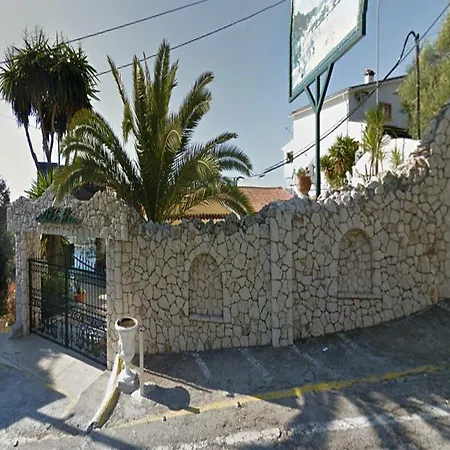 Aloha Hotel Agios Gordios (Corfu)